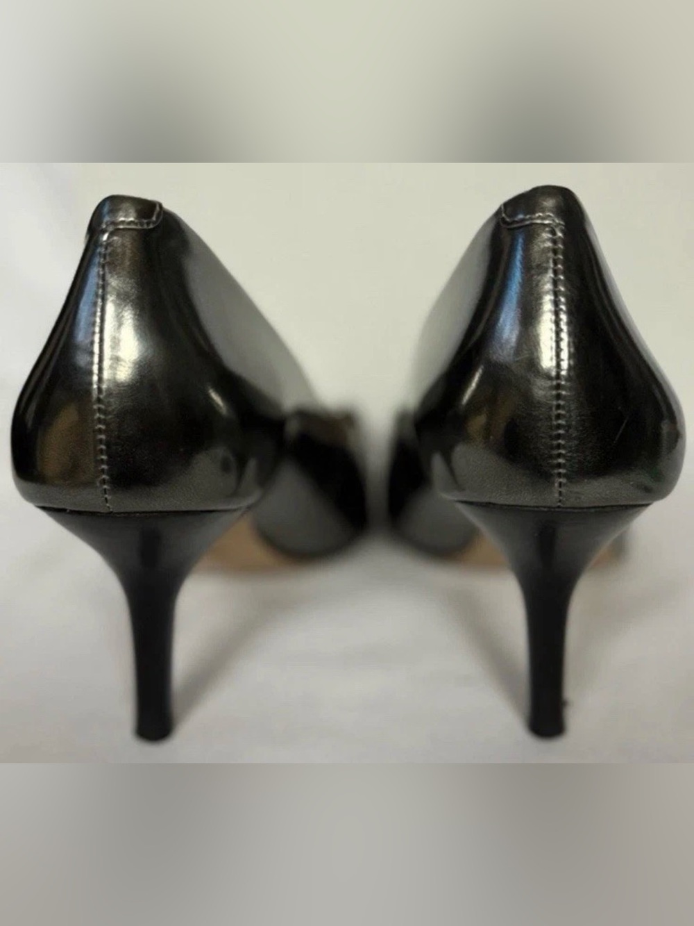 Coach Lauri Pointed-Toe Pumps Heels Women’s Size 7.5 Leather 2.5" Black/Brown - Picture 3 of 4